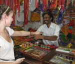 Getting a bracelet&nbsp;knotted